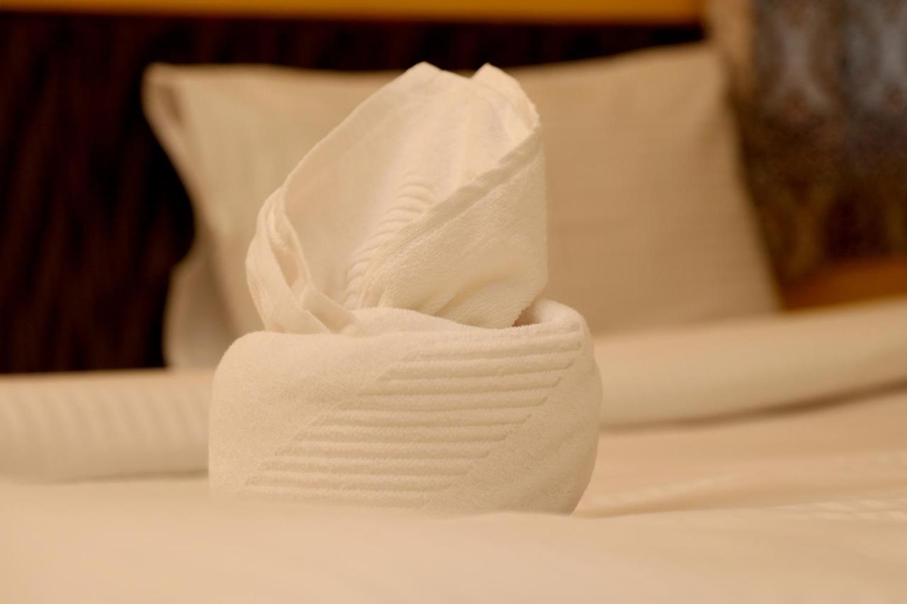 Royal Nature Resort Pollāchi 외부 사진