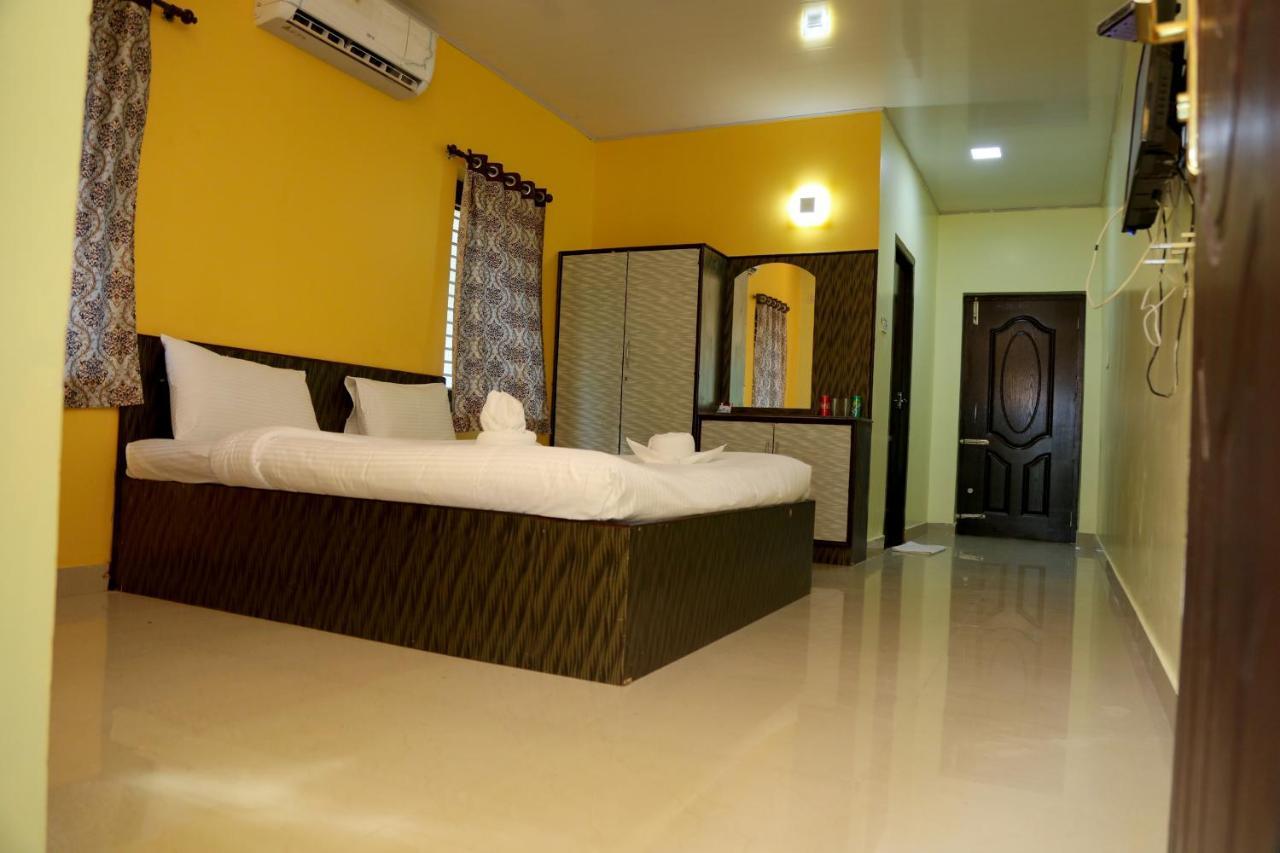 Royal Nature Resort Pollāchi 외부 사진